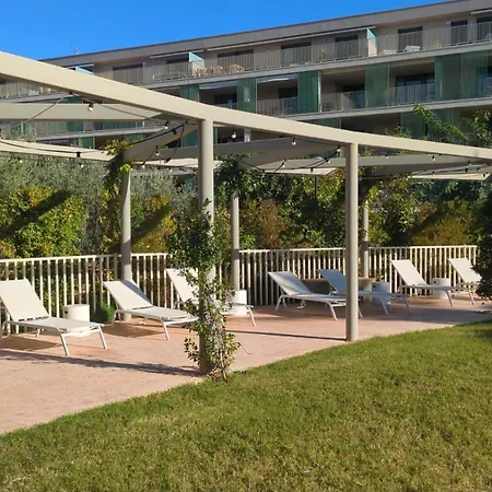 Vistas Al Montgo Appartement